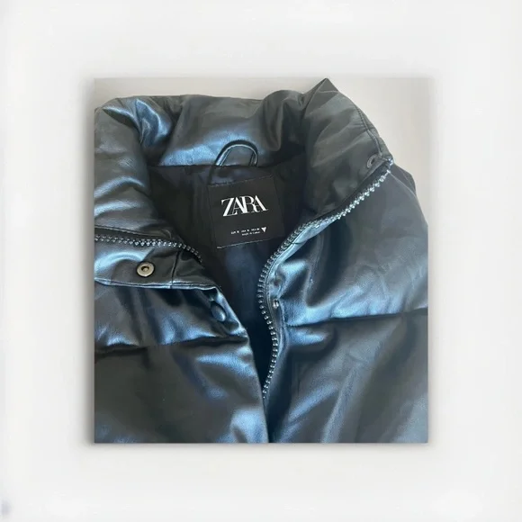 Zara Black Puffer Vest - Picture 7 of 9